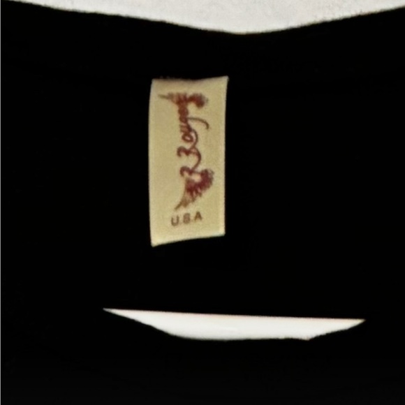 Stay Wild Rhinestone-Accented Cowboy Boots Tee – Women’s Medium Western - Picture 3 of 5